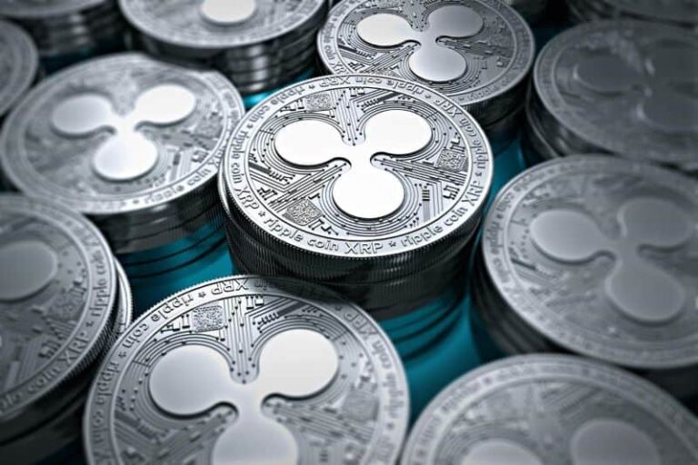 XRP flashes major sell-off signal; Is crash below $3 next?